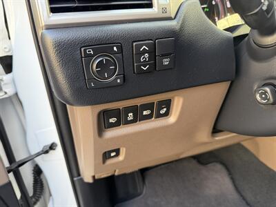 2022 Lexus GX 460   - Photo 36 - Nashville, TN 37210