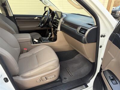 2022 Lexus GX 460   - Photo 33 - Nashville, TN 37210