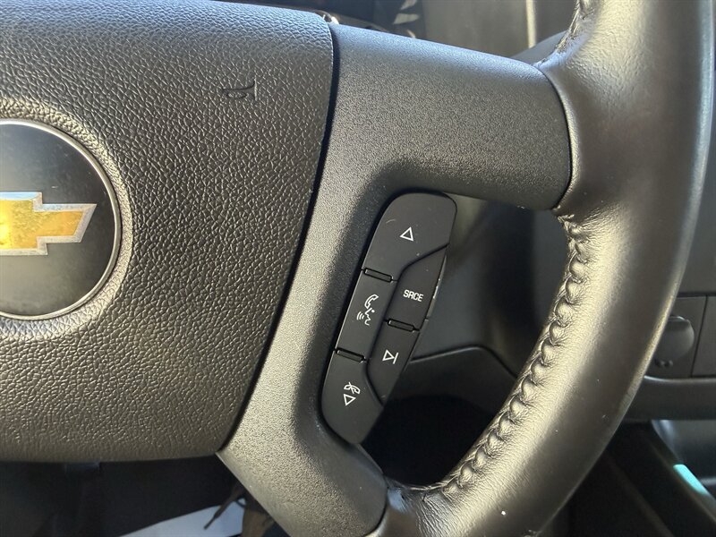 2021 Chevrolet Express 3500 - Photo 3 - Nashville, TN 37210