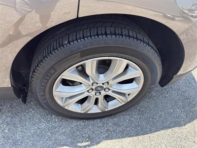 2019 Ford Edge Titanium   - Photo 12 - Nashville, TN 37210