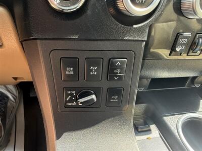 2019 Toyota Sequoia Platinum - Photo 9 - Nashville, TN 37210