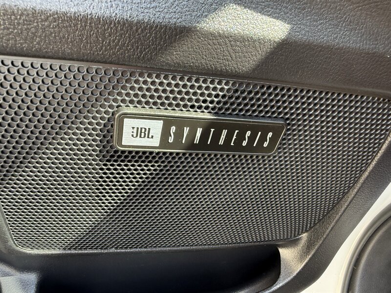 2019 Toyota Sequoia Platinum - Photo 12 - Nashville, TN 37210