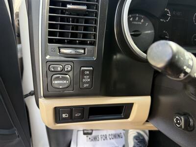 2019 Toyota Sequoia Platinum - Photo 11 - Nashville, TN 37210