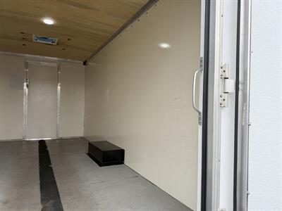 2021 Chevrolet Express 3500   - Photo 7 - Nashville, TN 37210