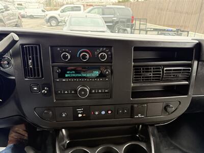2021 Chevrolet Express 3500   - Photo 26 - Nashville, TN 37210