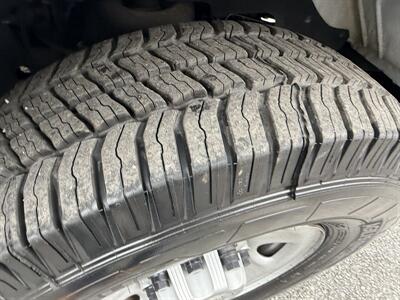 2021 Chevrolet Express 3500   - Photo 13 - Nashville, TN 37210