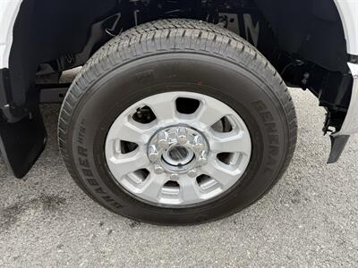 2023 Ford F-250 Super Duty XLT   - Photo 10 - Nashville, TN 37210