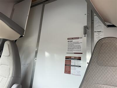 2021 Chevrolet Express 3500   - Photo 23 - Nashville, TN 37210