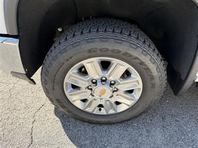 2024 Chevrolet Silverado 2500 LT   - Photo 16 - Nashville, TN 37210