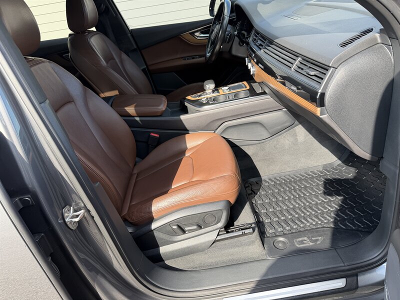 2017 Audi Q7 3.0T quattro Premium Plus - Photo 33 - Nashville, TN 37210