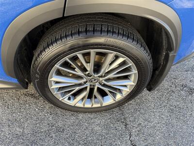 2025 Lexus NX 350h Premium   - Photo 16 - Nashville, TN 37210