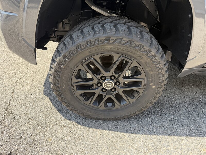 2026 Toyota Tundra Platinum - Photo 11 - Nashville, TN 37210