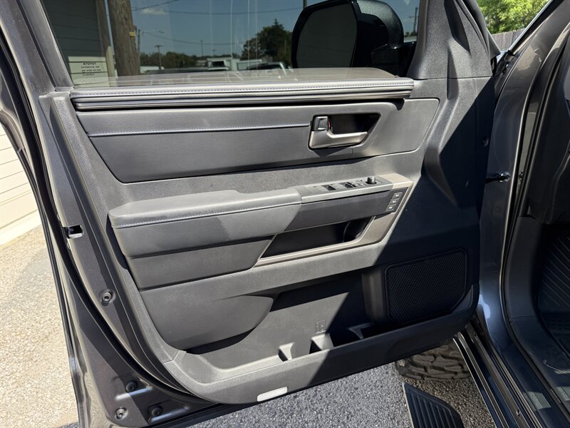 2026 Toyota Tundra Platinum - Photo 17 - Nashville, TN 37210