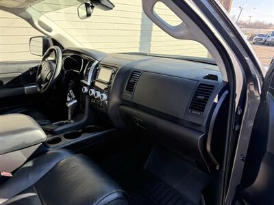 2018 Toyota Sequoia TRD Sport   - Photo 9 - Nashville, TN 37210