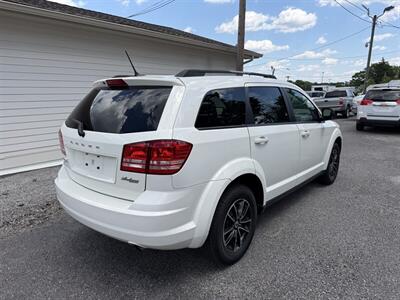 2018 Dodge Journey SE   - Photo 9 - Nashville, TN 37210