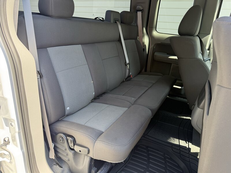 2005 Ford F-150 XLT - Photo 11 - Nashville, TN 37210