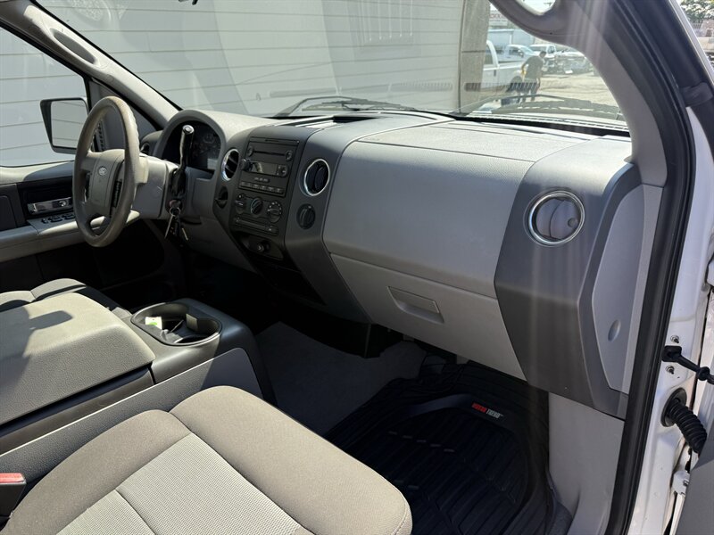 2005 Ford F-150 XLT - Photo 8 - Nashville, TN 37210