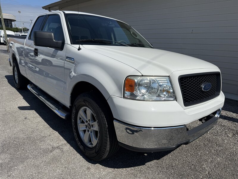 2005 Ford F-150 XLT - Photo 4 - Nashville, TN 37210