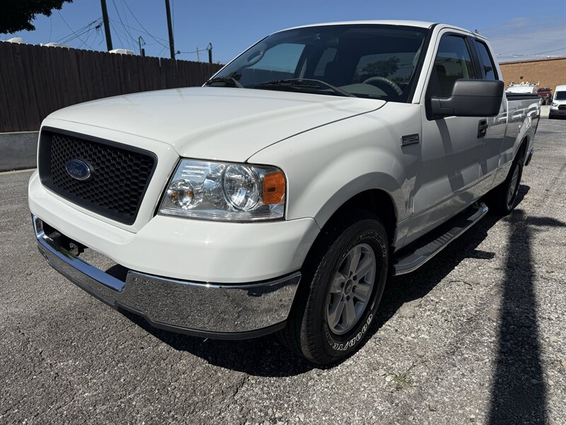 2005 Ford F-150 XLT - Photo 2 - Nashville, TN 37210