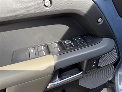2021 Land Rover Defender 110 X-Dynamic HSE - Photo 16 - Nashville, TN 37210