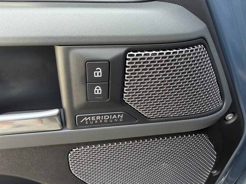 2021 Land Rover Defender 110 X-Dynamic HSE - Photo 17 - Nashville, TN 37210