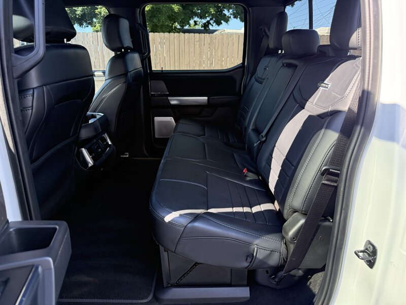 2025 Ford F-250 Super Duty Platinum - Photo 13 - Nashville, TN 37210