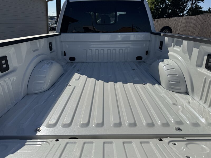 2025 Ford F-250 Super Duty Platinum - Photo 9 - Nashville, TN 37210