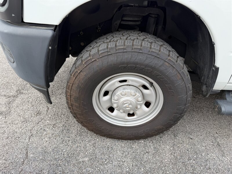 2022 RAM 2500 Tradesman - Photo 16 - Nashville, TN 37210