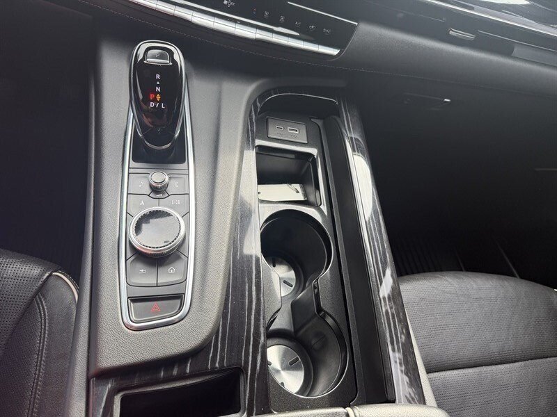 2021 Cadillac Escalade ESV Sport - Photo 44 - Nashville, TN 37210