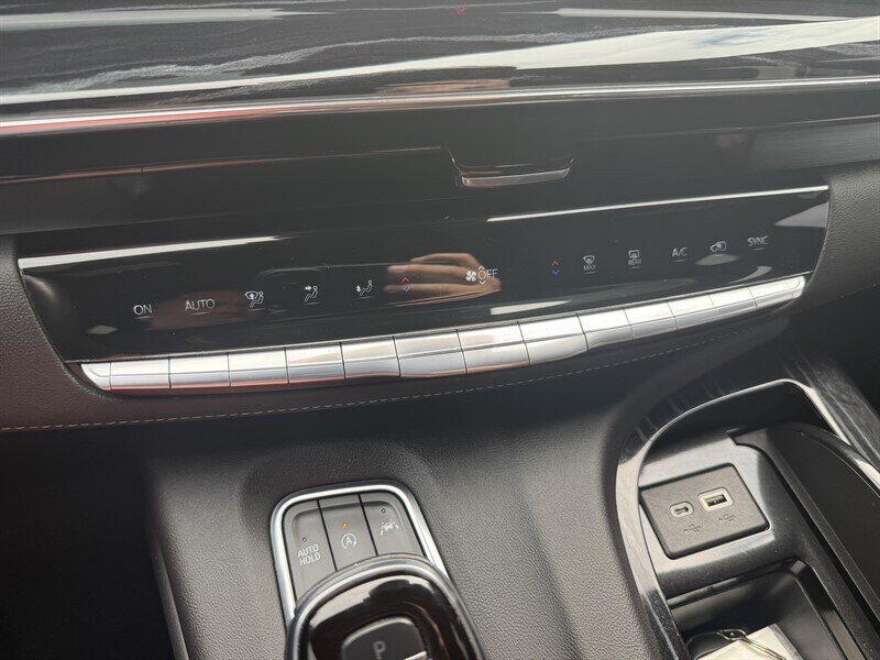 2021 Cadillac Escalade ESV Sport - Photo 43 - Nashville, TN 37210