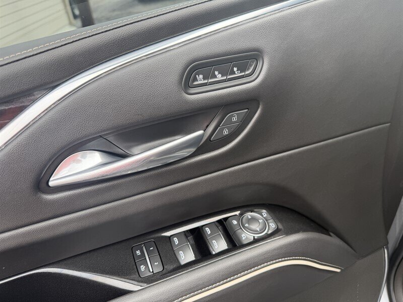 2021 Cadillac Escalade ESV Sport - Photo 16 - Nashville, TN 37210