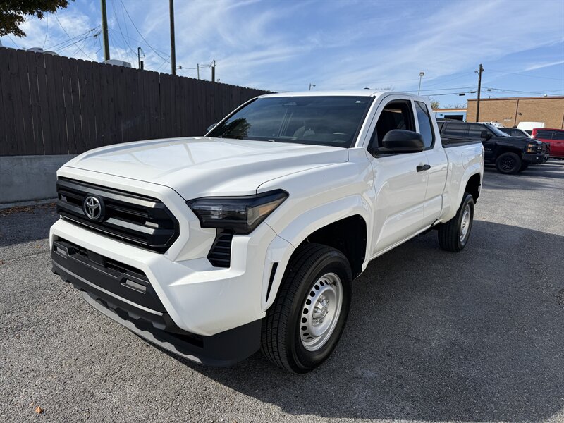 2024 Toyota Tacoma SR - Photo 24 - Nashville, TN 37210