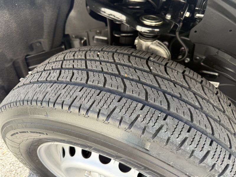 2024 Toyota Tacoma SR - Photo 18 - Nashville, TN 37210