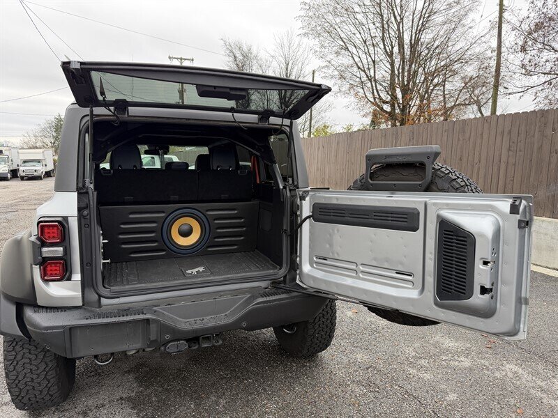 2023 Ford Bronco Raptor - Photo 26 - Nashville, TN 37210