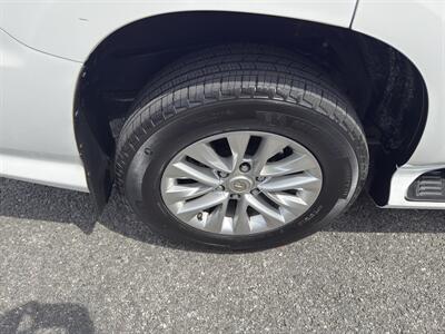 2016 Lexus GX 460   - Photo 16 - Nashville, TN 37210