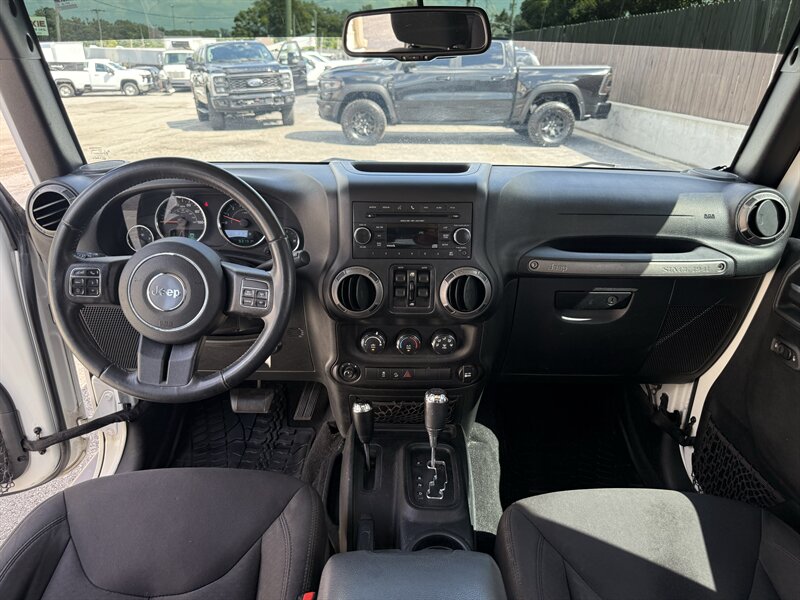 2017 Jeep Wrangler Unlimited Sport S - Photo 32 - Nashville, TN 37210
