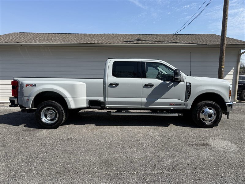 2025 Ford F-350 Super Duty XLT  