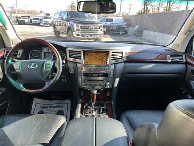 2011 Lexus LX LX570   - Photo 39 - Nashville, TN 37210