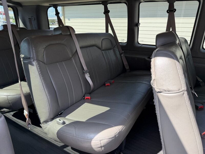 2024 GMC Savana LS 3500 - Photo 24 - Nashville, TN 37210
