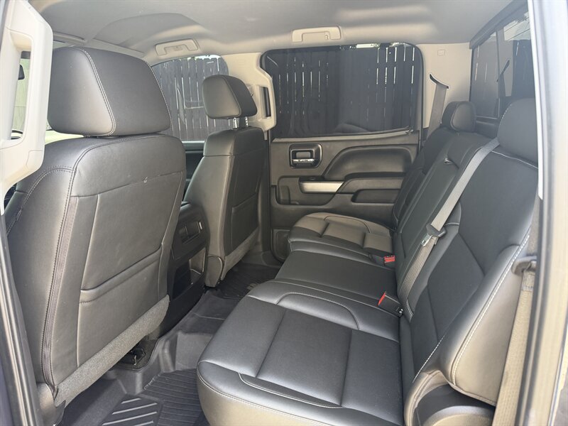 2018 Chevrolet Silverado 1500 LTZ Z71 - Photo 25 - Nashville, TN 37210