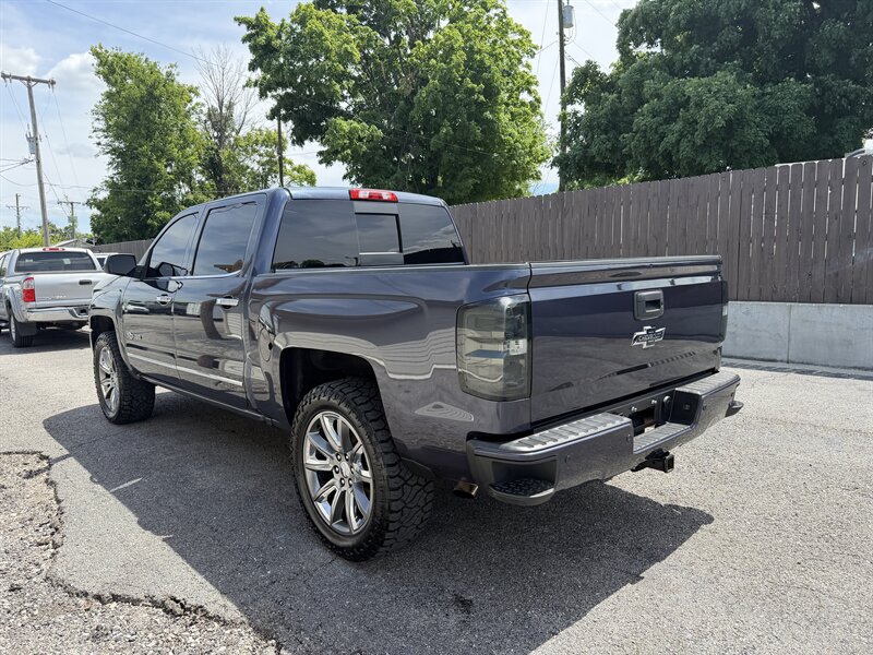 2018 Chevrolet Silverado 1500 LTZ Z71 - Photo 8 - Nashville, TN 37210