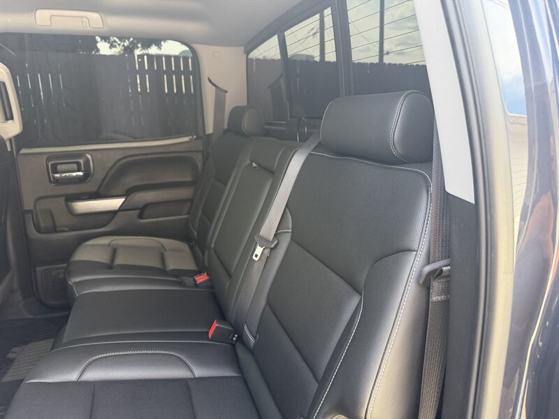 2018 Chevrolet Silverado 1500 LTZ Z71 - Photo 26 - Nashville, TN 37210