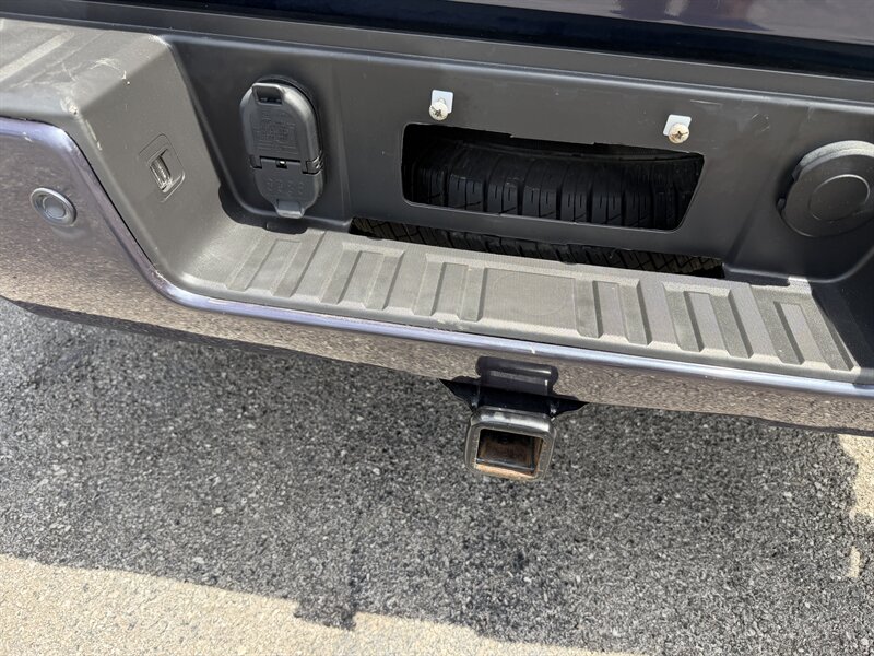 2018 Chevrolet Silverado 1500 LTZ Z71 - Photo 28 - Nashville, TN 37210