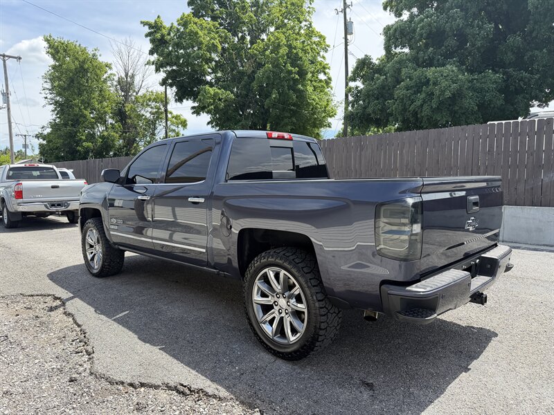 2018 Chevrolet Silverado 1500 LTZ Z71 - Photo 7 - Nashville, TN 37210