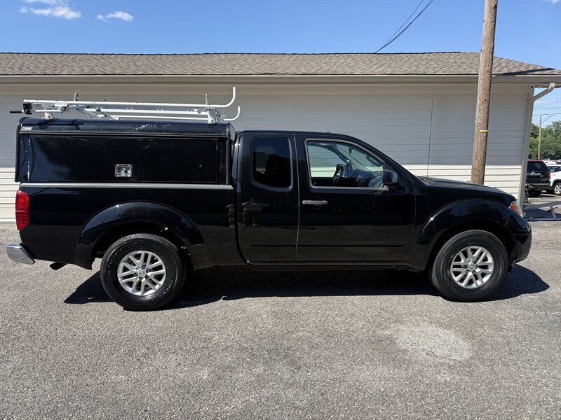 2017 Nissan Frontier SV V6   - Photo 1 - Nashville, TN 37210