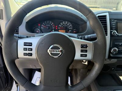 2017 Nissan Frontier SV V6 - Photo 14 - Nashville, TN 37210