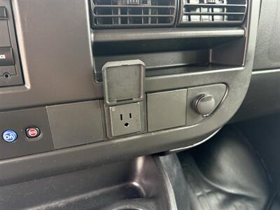 2020 Chevrolet Express 3500   - Photo 20 - Nashville, TN 37210