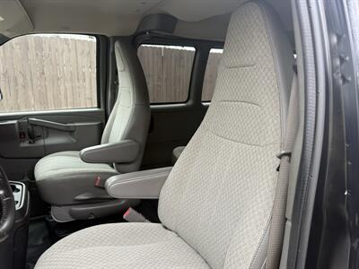 2020 Chevrolet Express 3500   - Photo 25 - Nashville, TN 37210
