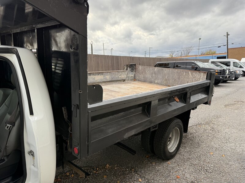 2013 Chevrolet Silverado 3500HD CC Work Truck - Photo 36 - Nashville, TN 37210
