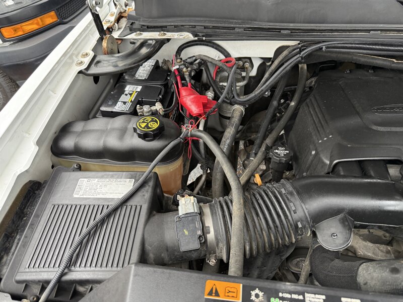 2013 Chevrolet Silverado 3500HD CC Work Truck - Photo 46 - Nashville, TN 37210